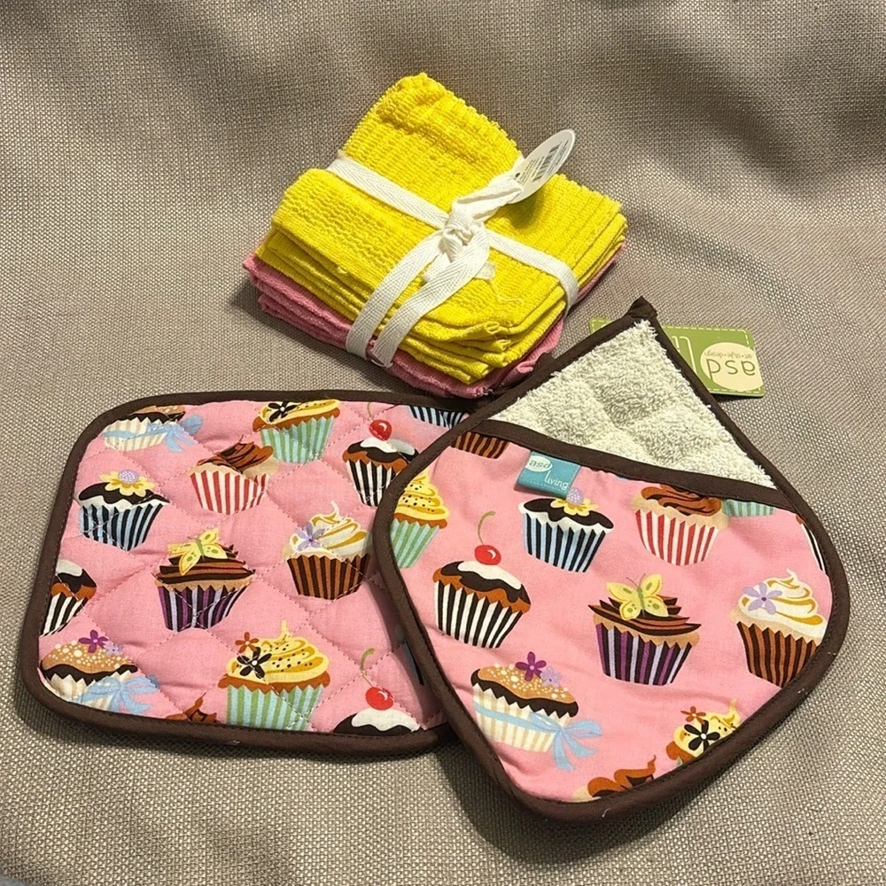 asd Living Potholder & Dishcloth Set